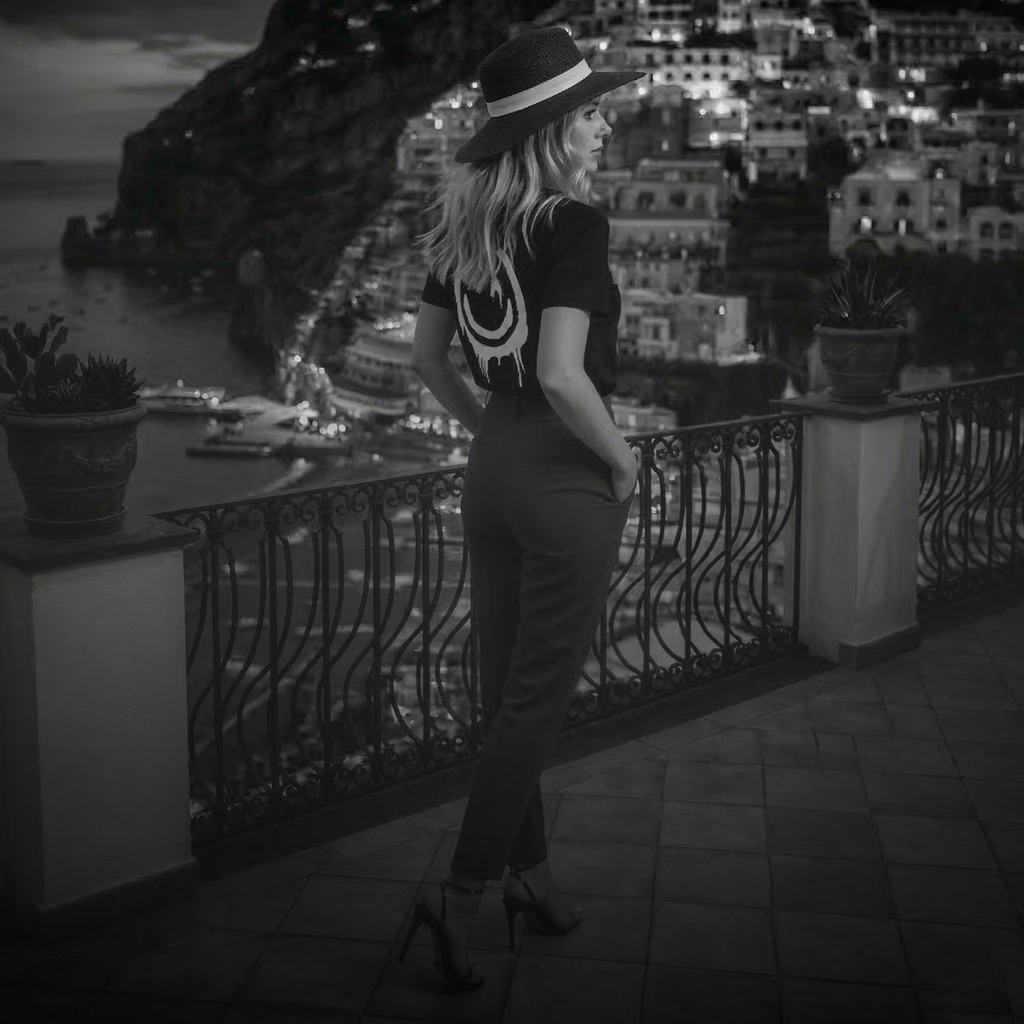 D.L.G Premium Shirt | Woman Essential Line - The Back Smile